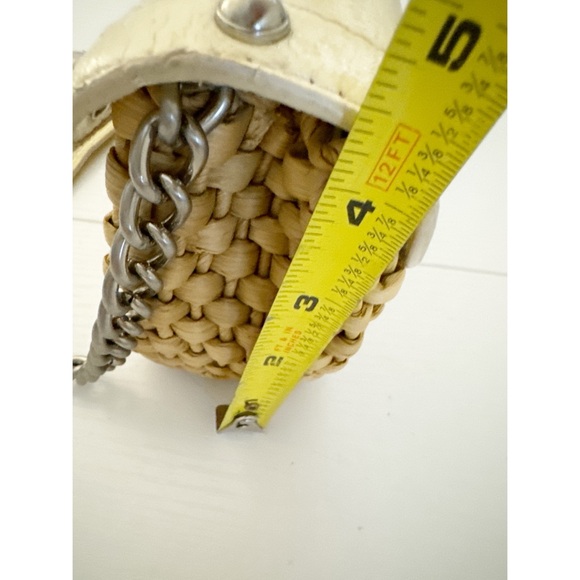 Michael Kors Patent Leather Santorini Shoulder Bag Flap Woven Corn Husk Handbag - Picture 11 of 13